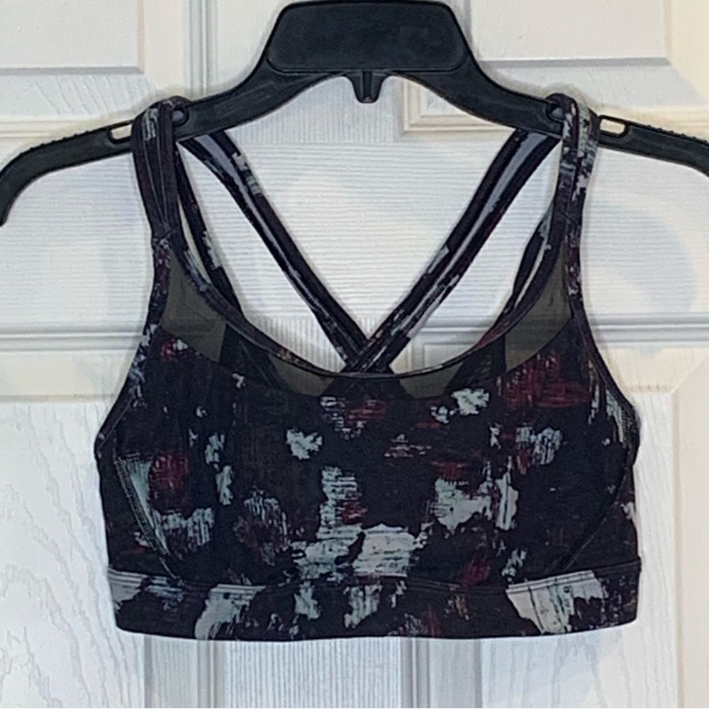 Lululemon Get Down Bra Size 8